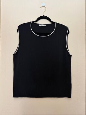 Hannah Jones NY Classy Chic Black Sweater Tank with White Piping Size L